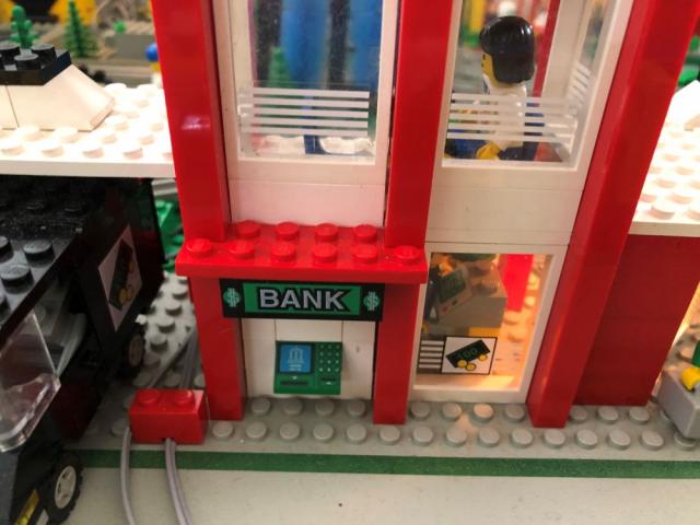 Bank 1.jpg